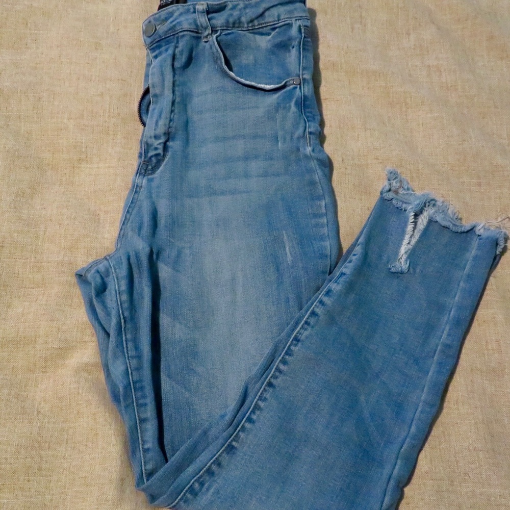High Waisted Jeans